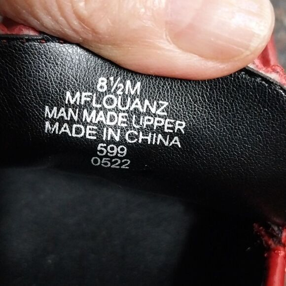 Marc Fisher Chain Loafer...Size 8.5...NEW - Picture 5 of 6